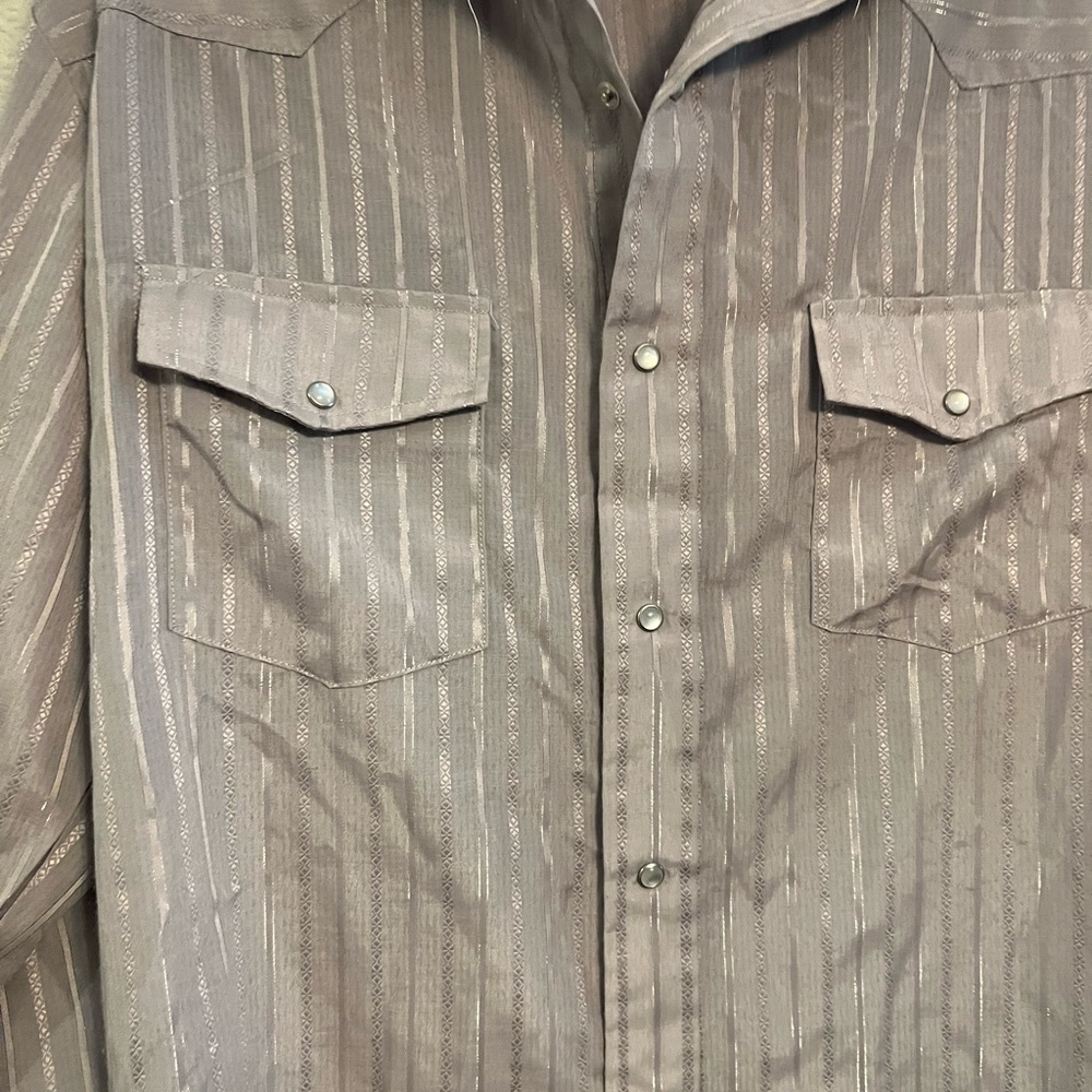 Roper Size Large Pearl Snap long sleeve - Picture 4 of 9